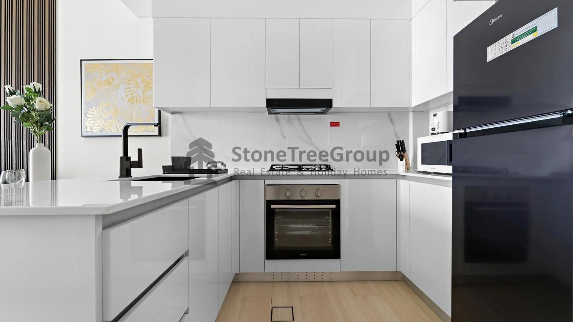 Apartment High-Floor And Spacious 1Br At Binghatti Emerald Dubai