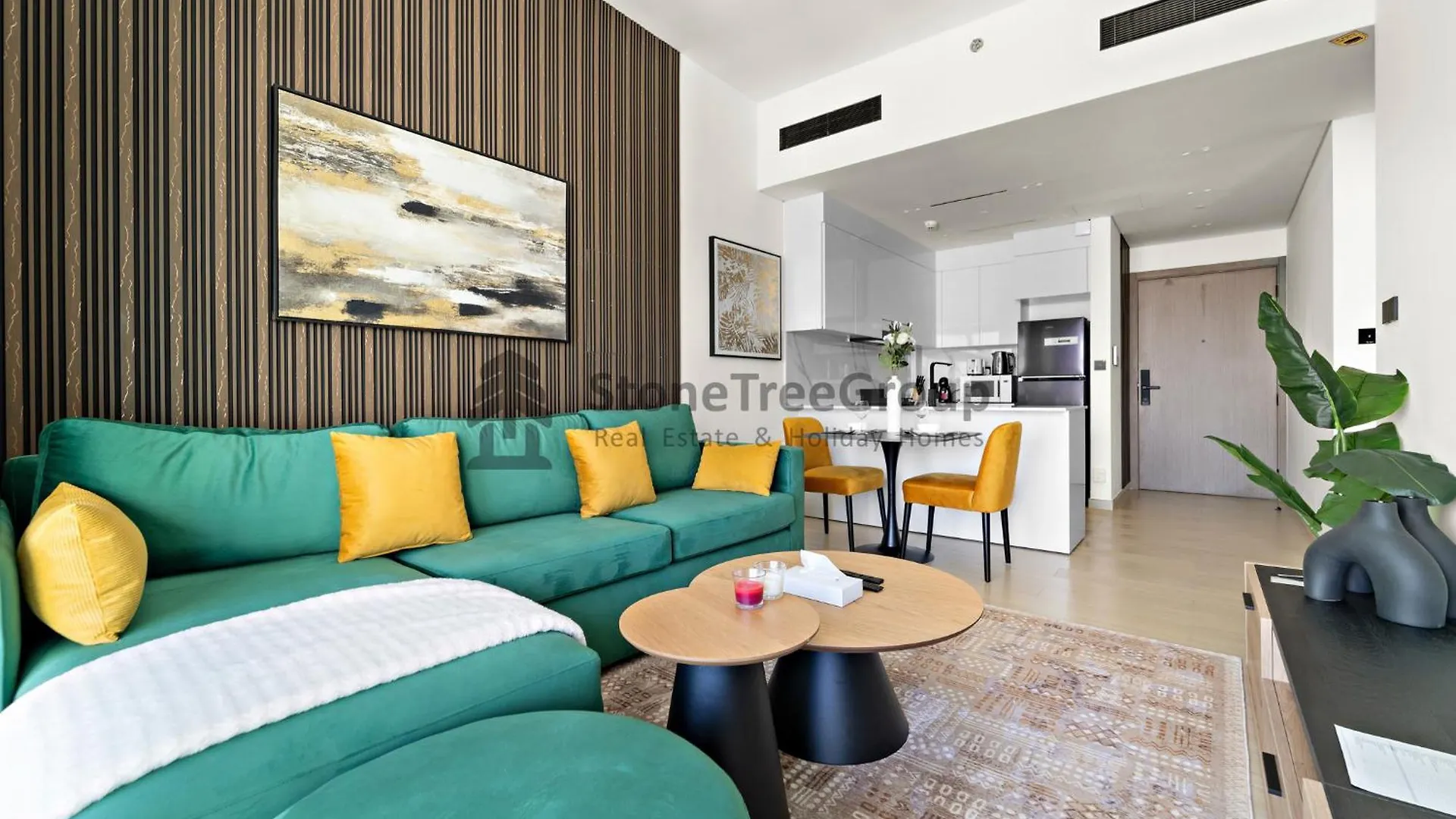 High-Floor And Spacious 1Br At Binghatti Emerald Dubai