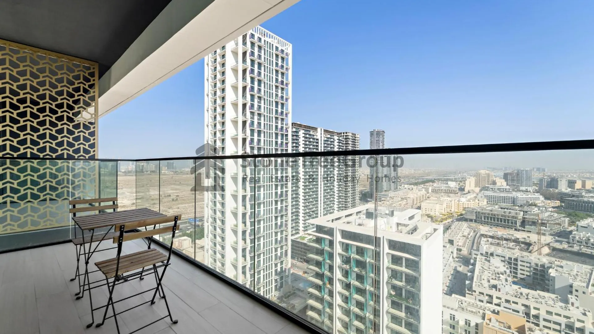 Apartment High-Floor And Spacious 1Br At Binghatti Emerald Dubai